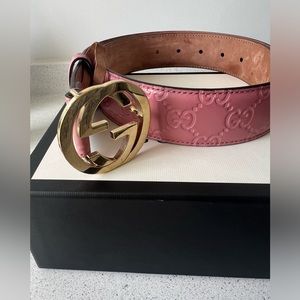 Gucci guccissima monogram interlocking G in soft pink
